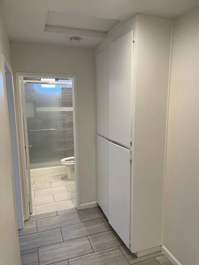 Storage - 4077 30th St