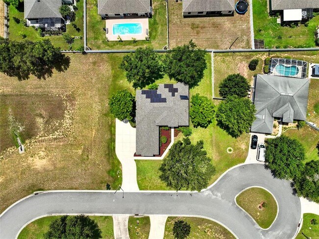 Building Photo - 36815 Queen Bee Ln