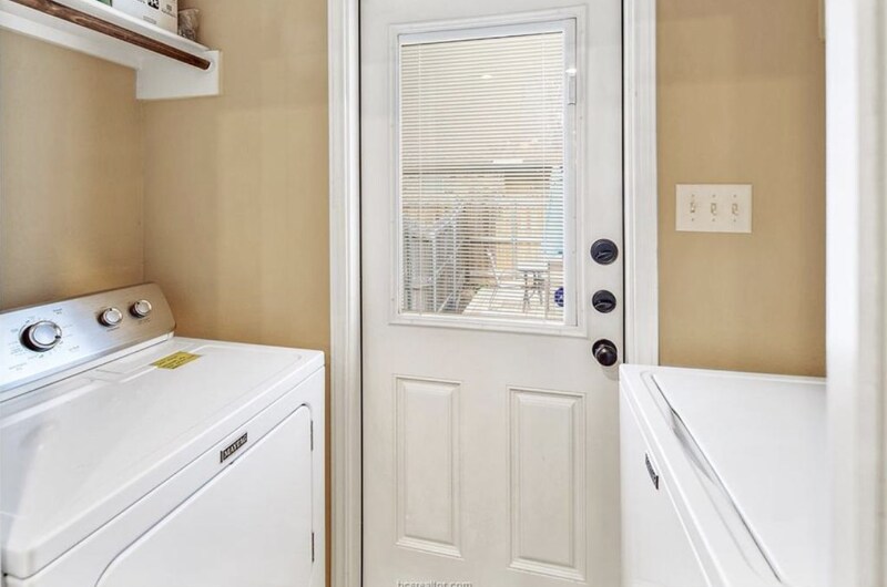 Building Photo - 3207 Papa Bear Dr