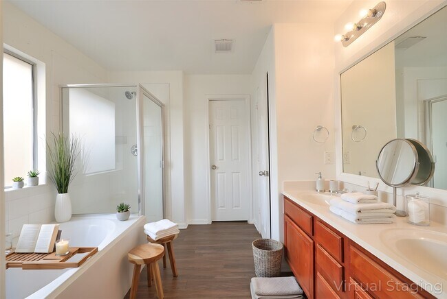 Building Photo - 3802 Harris Mill Dr