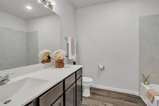 Building Photo - 24902 Landolfi Dr