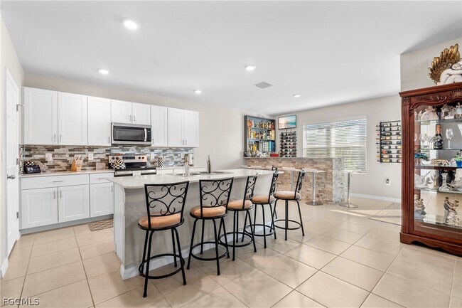 Building Photo - 25463 Bandito Ct