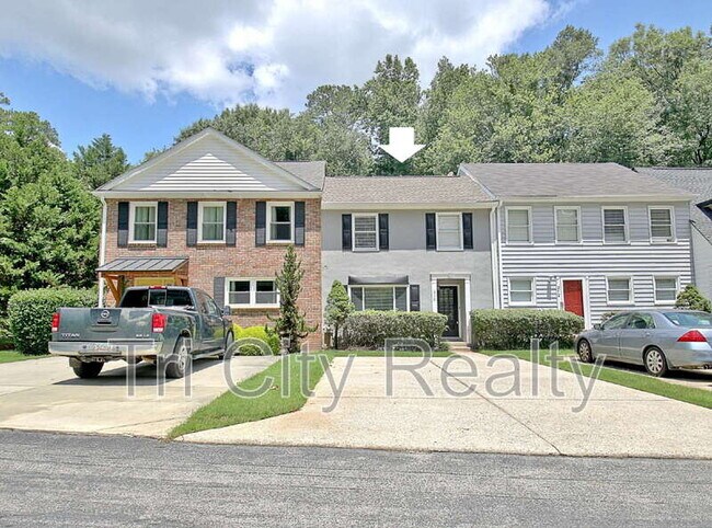 Building Photo - 210 Flat Creek Ct