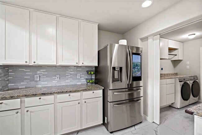 Building Photo - 2110 Artic Loon Dr