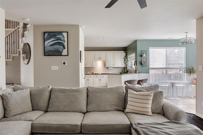 Building Photo - 5517 Fort Benton Dr