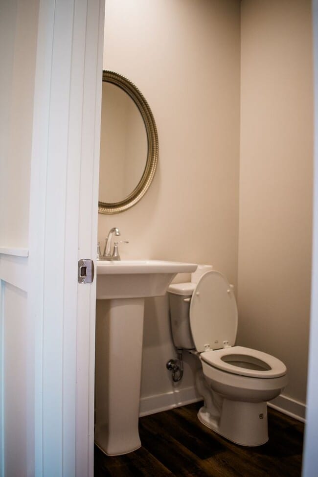 Building Photo - Spacious 3-Bedroom Home with Loft – Minute...