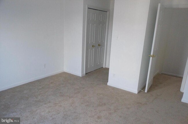 Building Photo - 4039 Chetham Wy