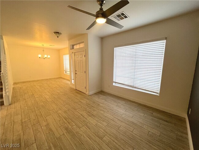 Building Photo - 1604 Wolf Canyon Ct