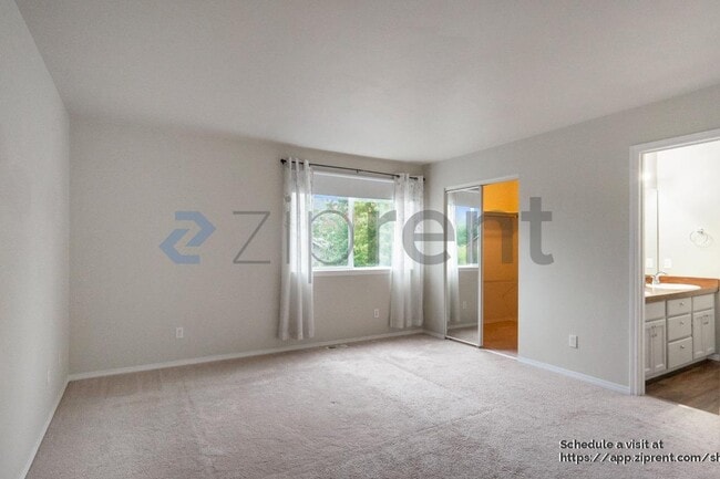 Building Photo - 13704 SE 275th St