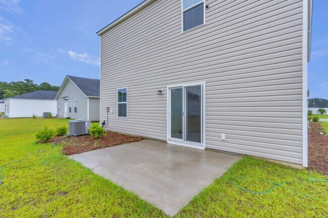 Building Photo - Single Family Home - Long Term Rental