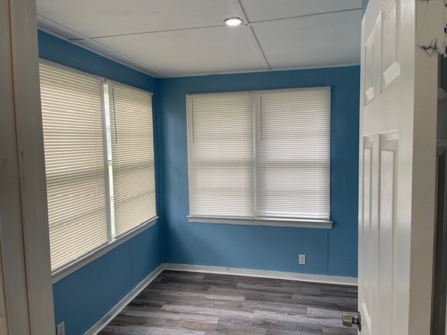 Building Photo - 250 Vernis Ave