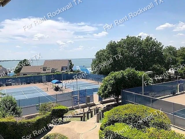 Building Photo - 526 Yacht Club Dr