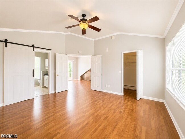 Building Photo - 3737 SW 11th Ct