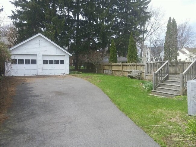 Building Photo - 453 Wendell Terrace