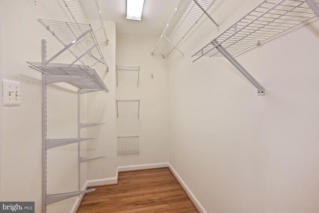 Building Photo - 1614 Leeds Castle Dr