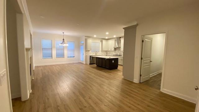 Building Photo - 3999 Grand Park Dr NE