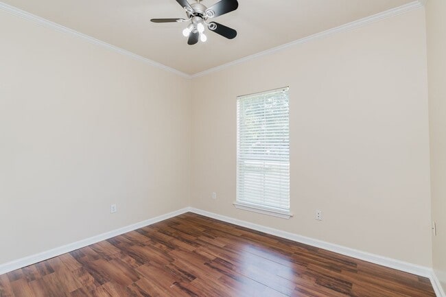 Building Photo - 38494 Ruby Dr