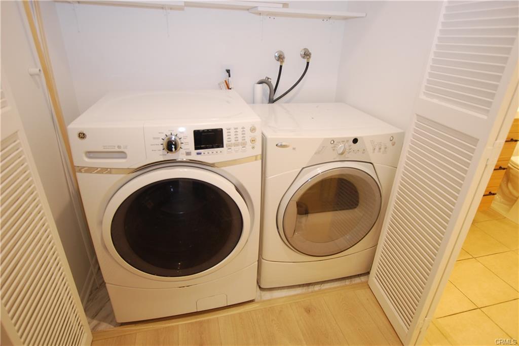 Building Photo - 6820 Remmet Ave