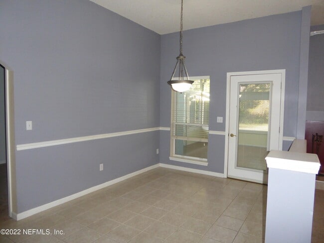 Building Photo - 8716 Canopy Oaks Dr