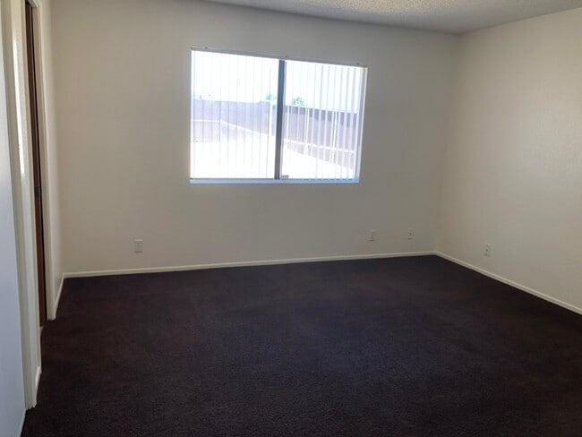 Building Photo - 22578 El Centro Rd