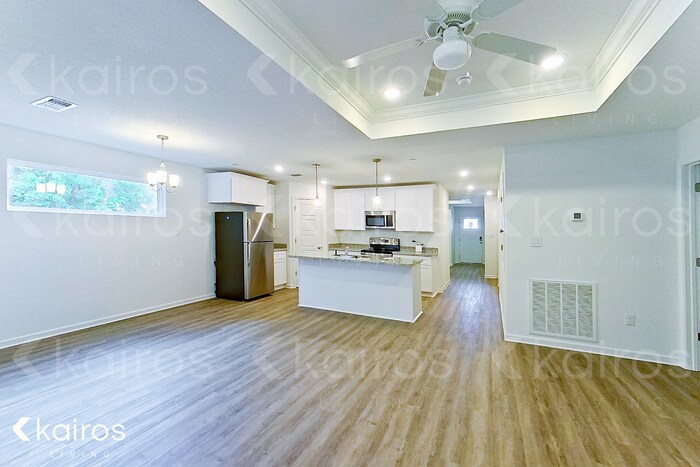 Building Photo - 11365 Camden Ct Cir