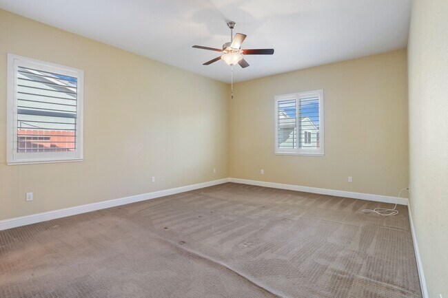Building Photo - 1609 Maehl Dr