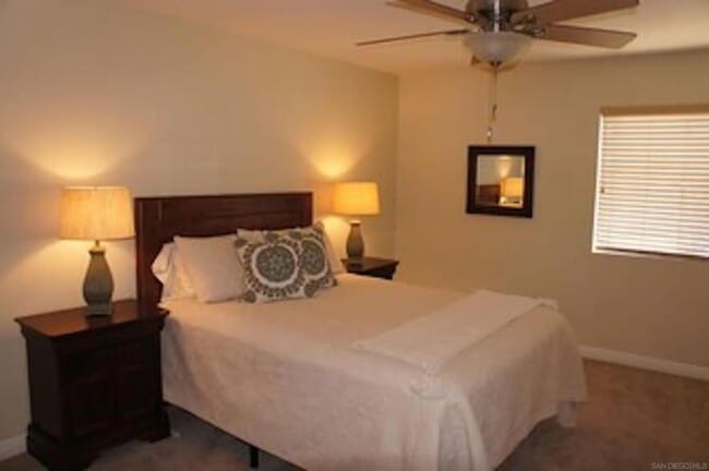 Building Photo - 358 H Ave