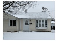 Building Photo - 4129 W 90th St