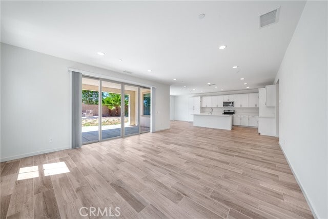 Building Photo - 3103 E Masterpiece St