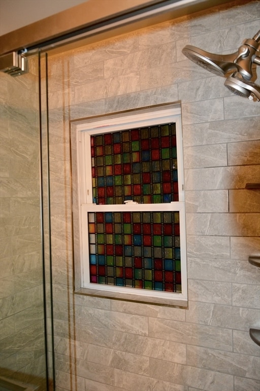 Building Photo - 27 Emmons St