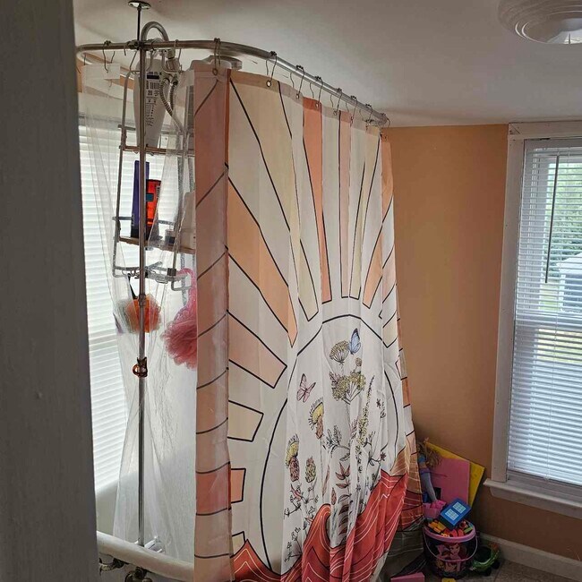 Building Photo - 139 N Seton Ave