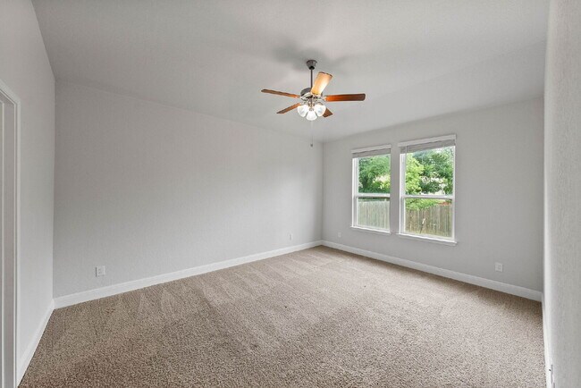 Building Photo - Inviting Comfort & Everyday Ease – 4 Bed, ...