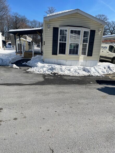 Building Photo - 34 Skyridge Ln