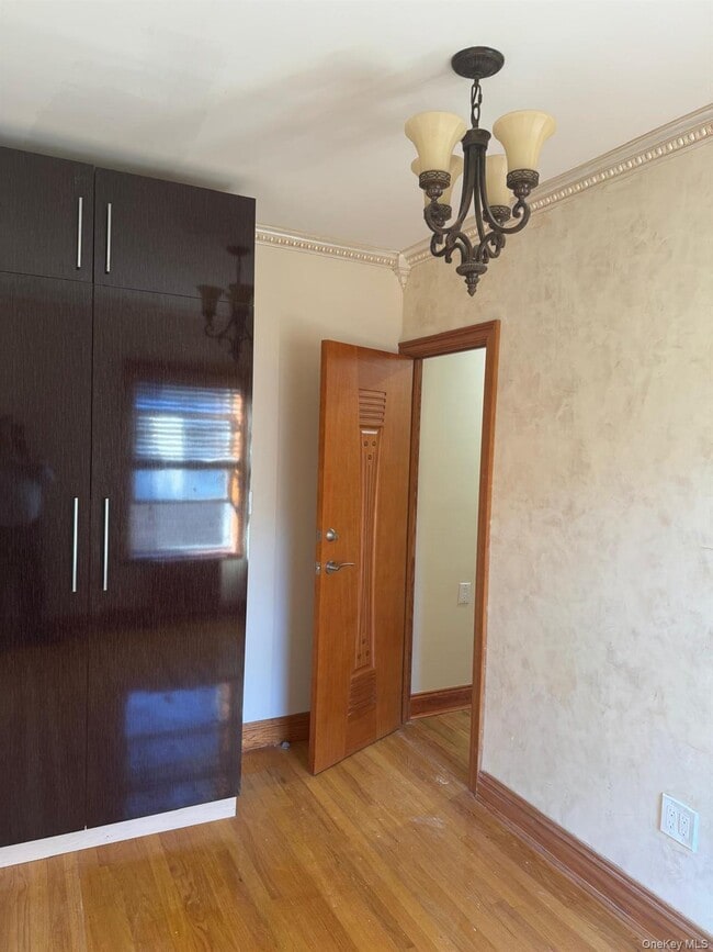 Building Photo - 138-54 Hoover Ave