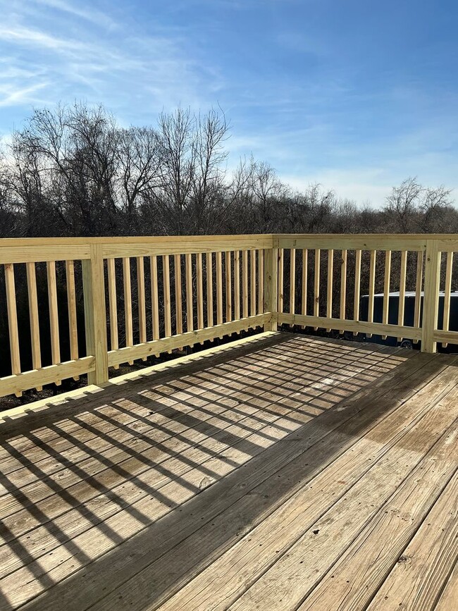 Building Photo - 1006 Bobcat Dr