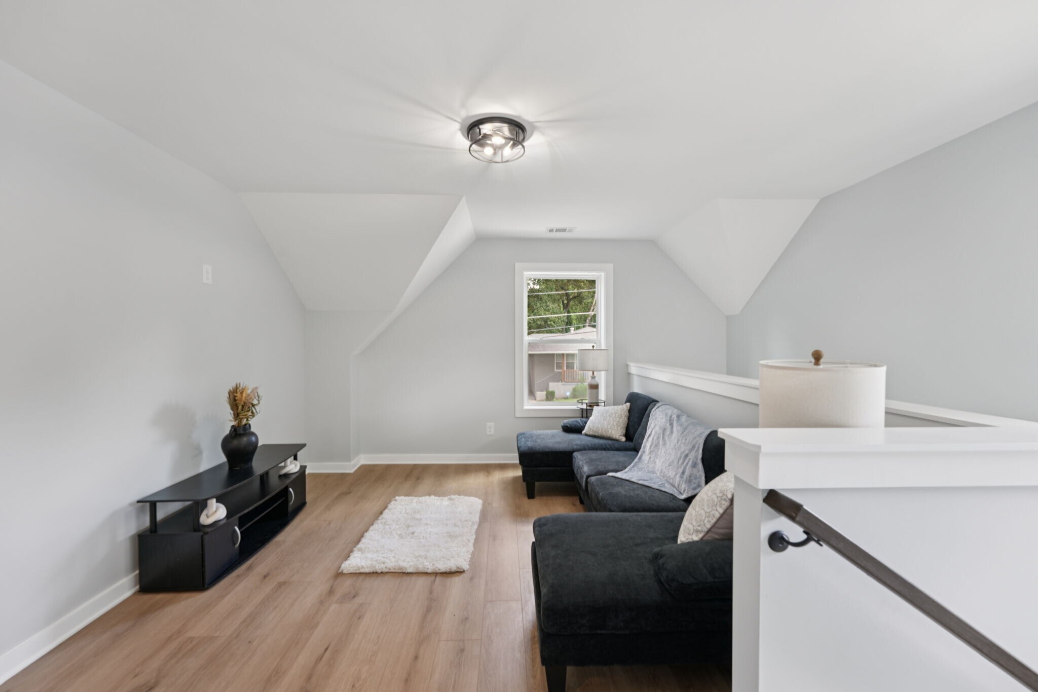 Building Photo - 3189 Jackson St