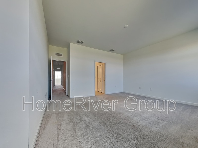 Building Photo - 14124 Pine Lodge Ln