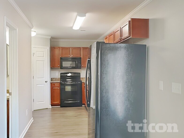 Building Photo - 153 Chesterbrook Ln