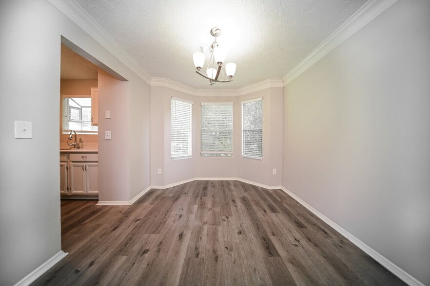 Building Photo - 4919 Windsor Downs Dr