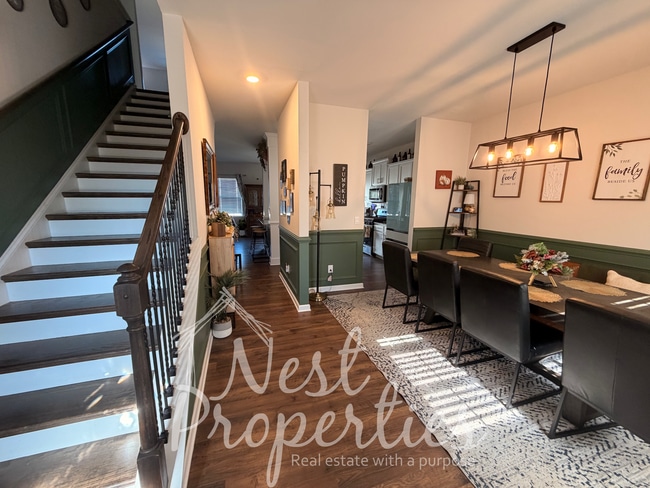 Building Photo - 413 Pine Log Run