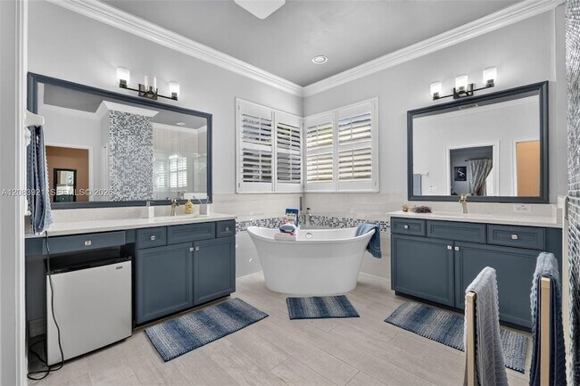 Building Photo - 9970 Rookery Cir