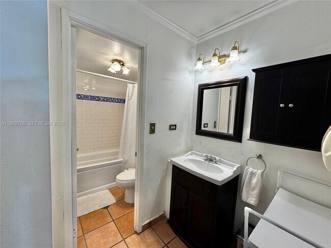 Building Photo - 7135 Collins Ave