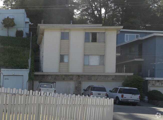 Building Photo - 4782 Tompkins Ave