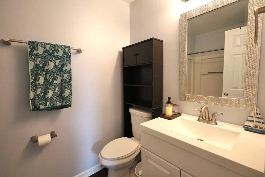 Building Photo - 3729 Morris Farm Dr