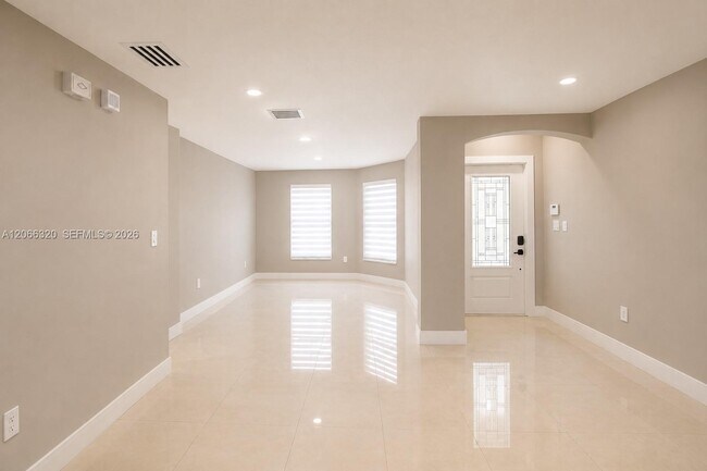 Building Photo - 16354 SW 48th Terrace