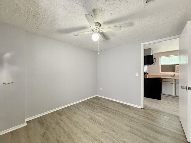 Building Photo - 8240 Krag Dr