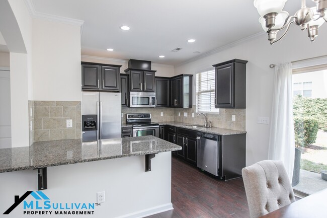 Building Photo - 108 Mt Evans Dr