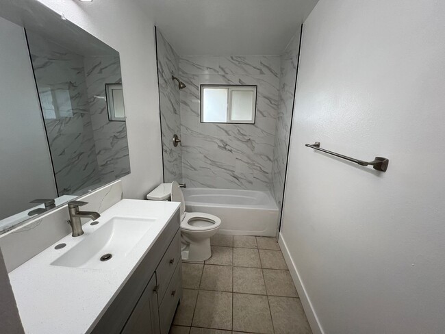 Building Photo - Gorgeous updated home with large side yard!