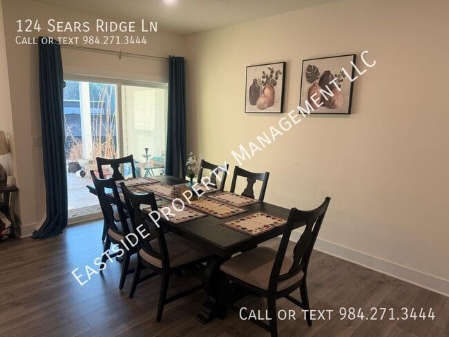 Building Photo - 124 Sears Rdg Ln