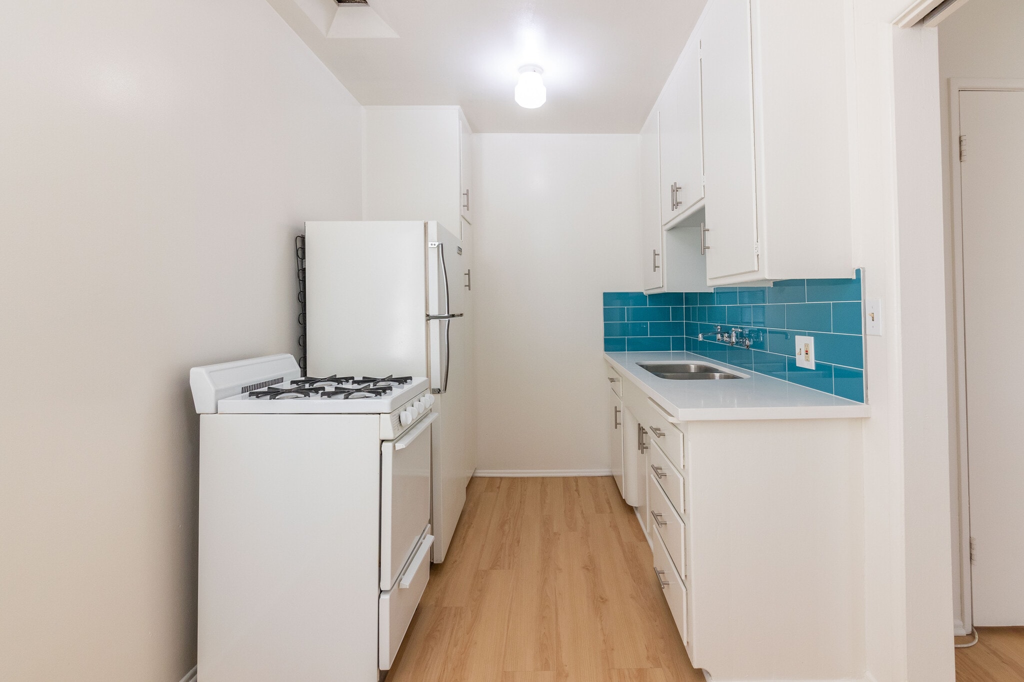 Building Photo - 669 Levering Ave